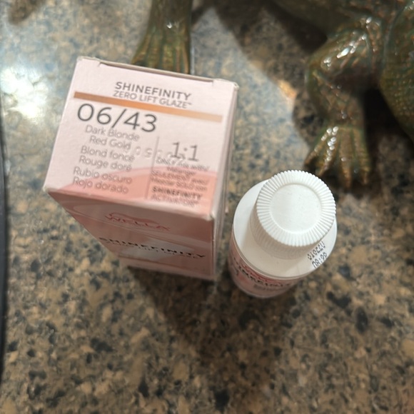 SHINEFINITY Zero Lift Glaze and Activator - Picture 8 of 8